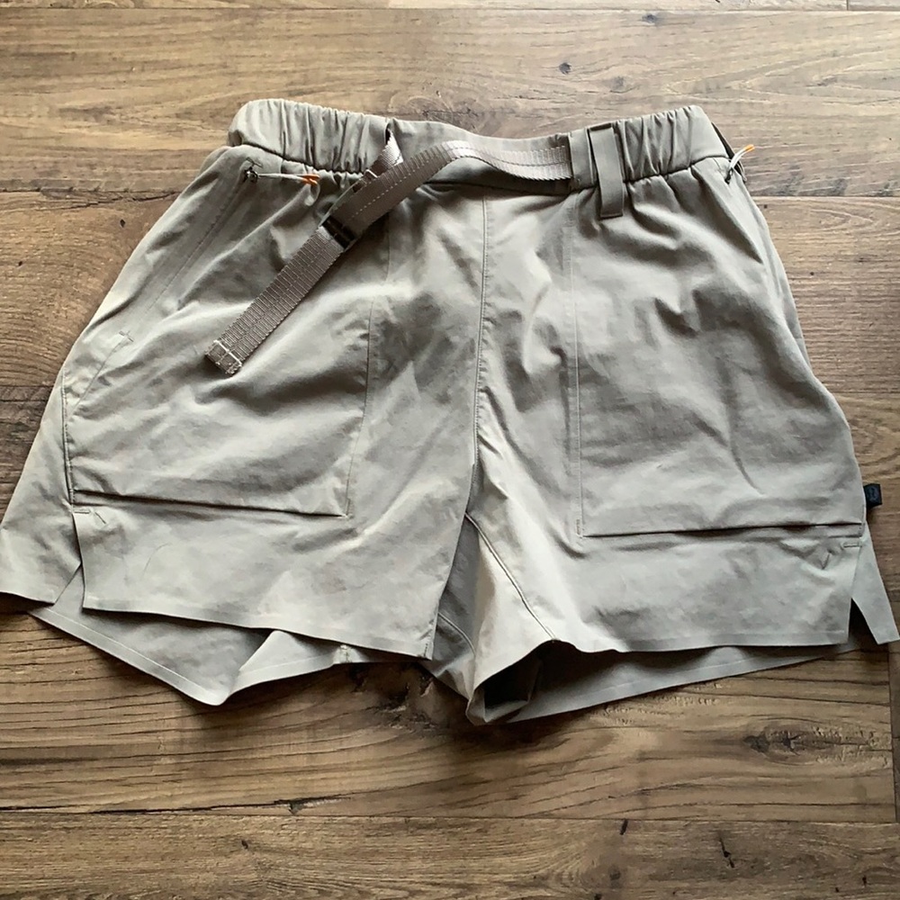 Lululemon lab shorts
